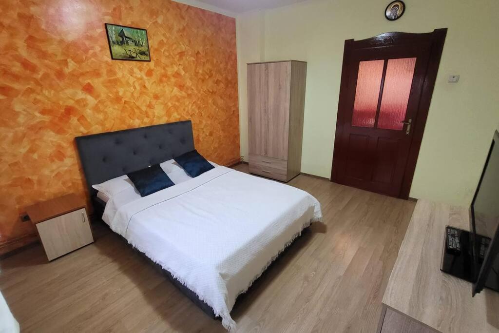 فيلا Casa In Oradea ! المظهر الخارجي الصورة